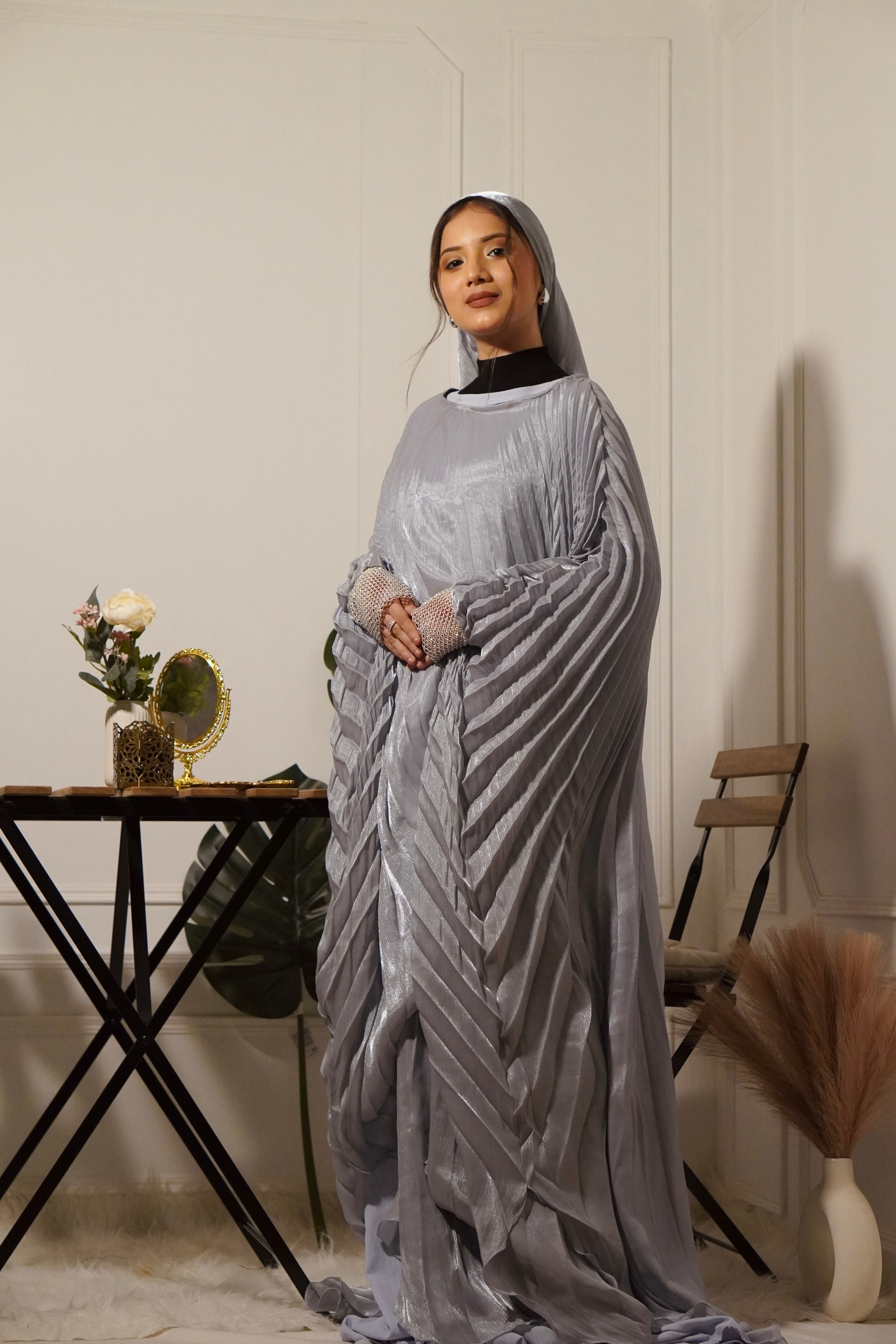 CÈLINE ABAYAH - SILVER GREY
