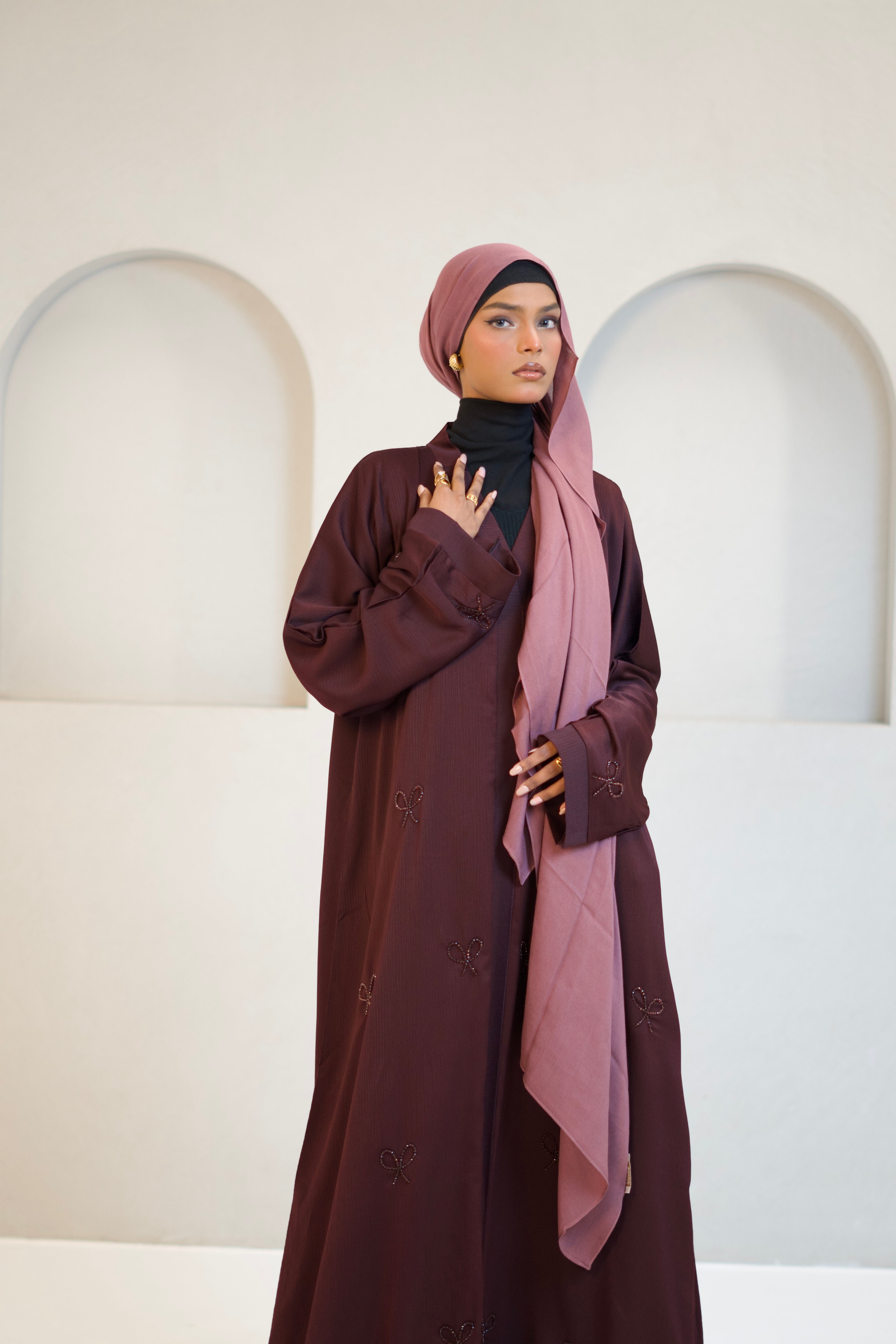 COQUETTE ABAYAH - MAROON