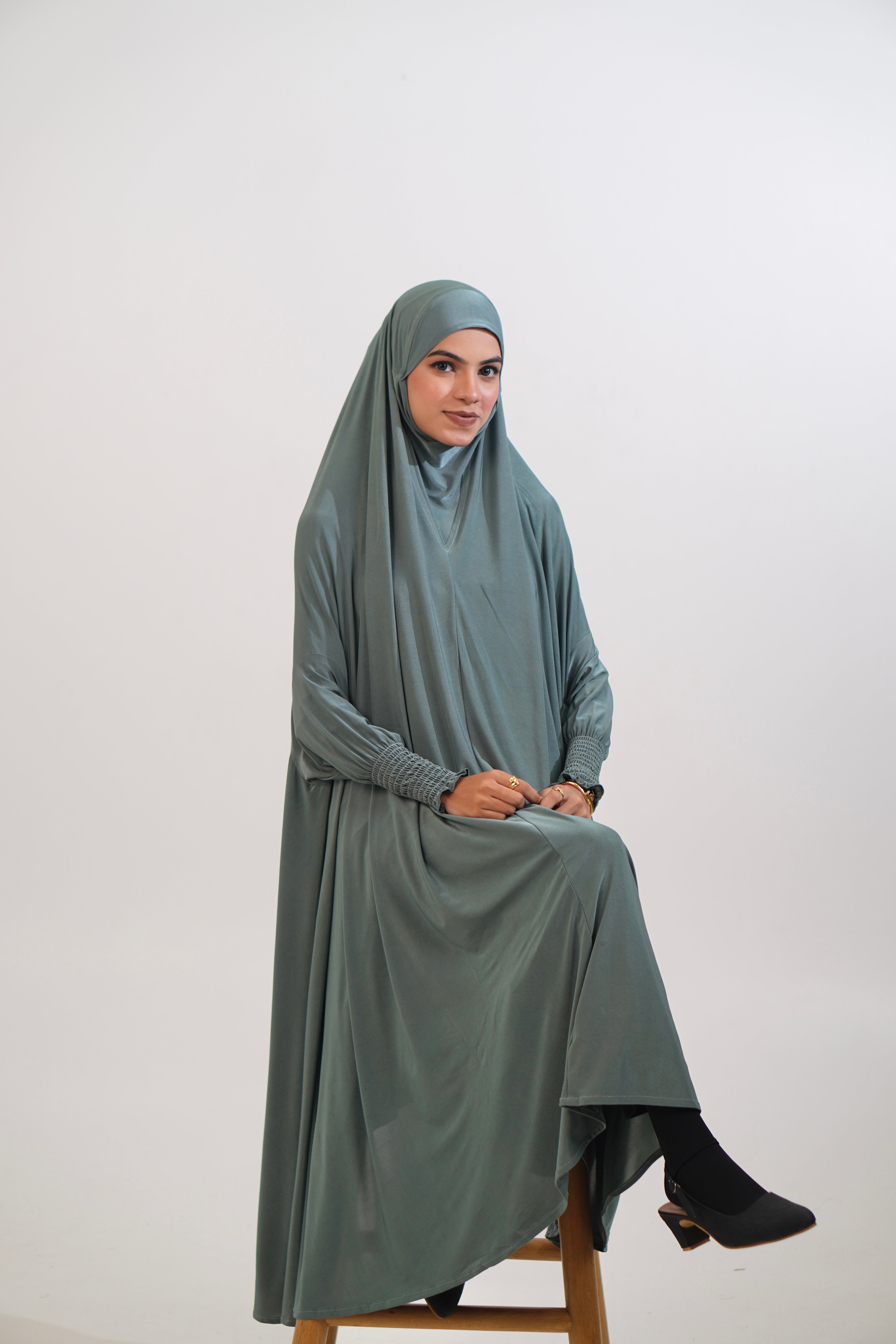 Salah Dress - Below Knee (CRUSHED SLEEVES)