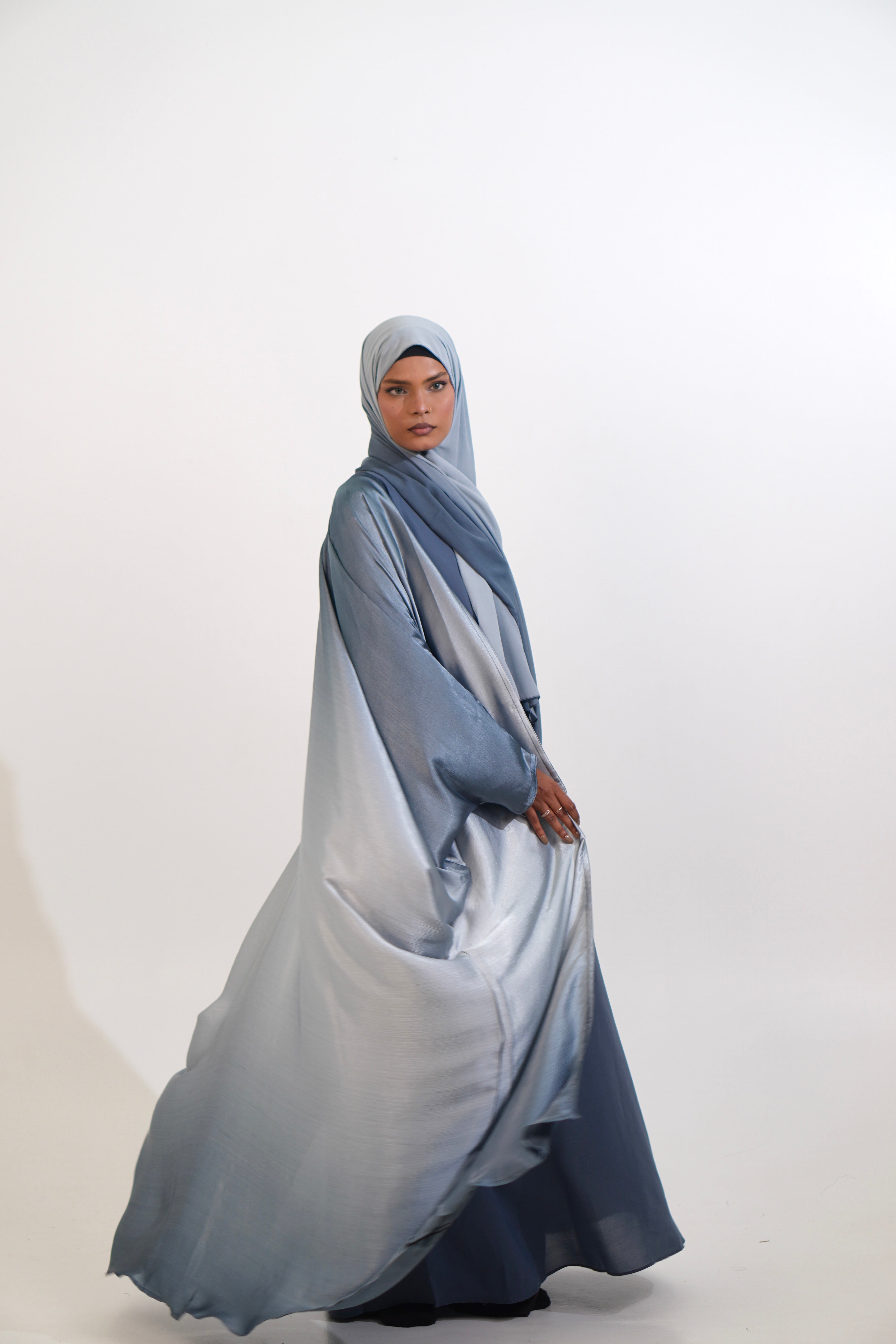 Amelia Ombre Abayah - Diana