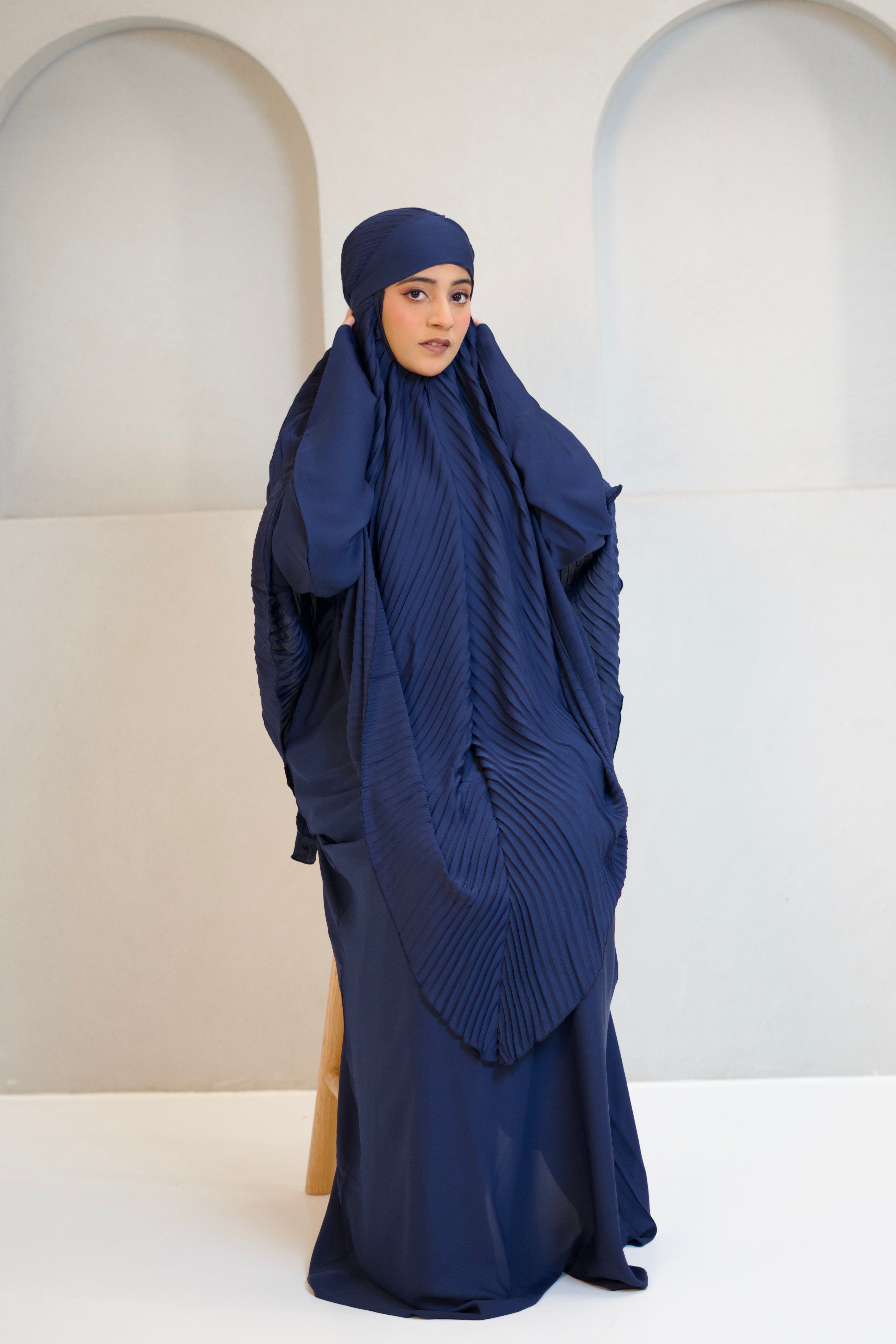 PLEATED KHIMAR SET