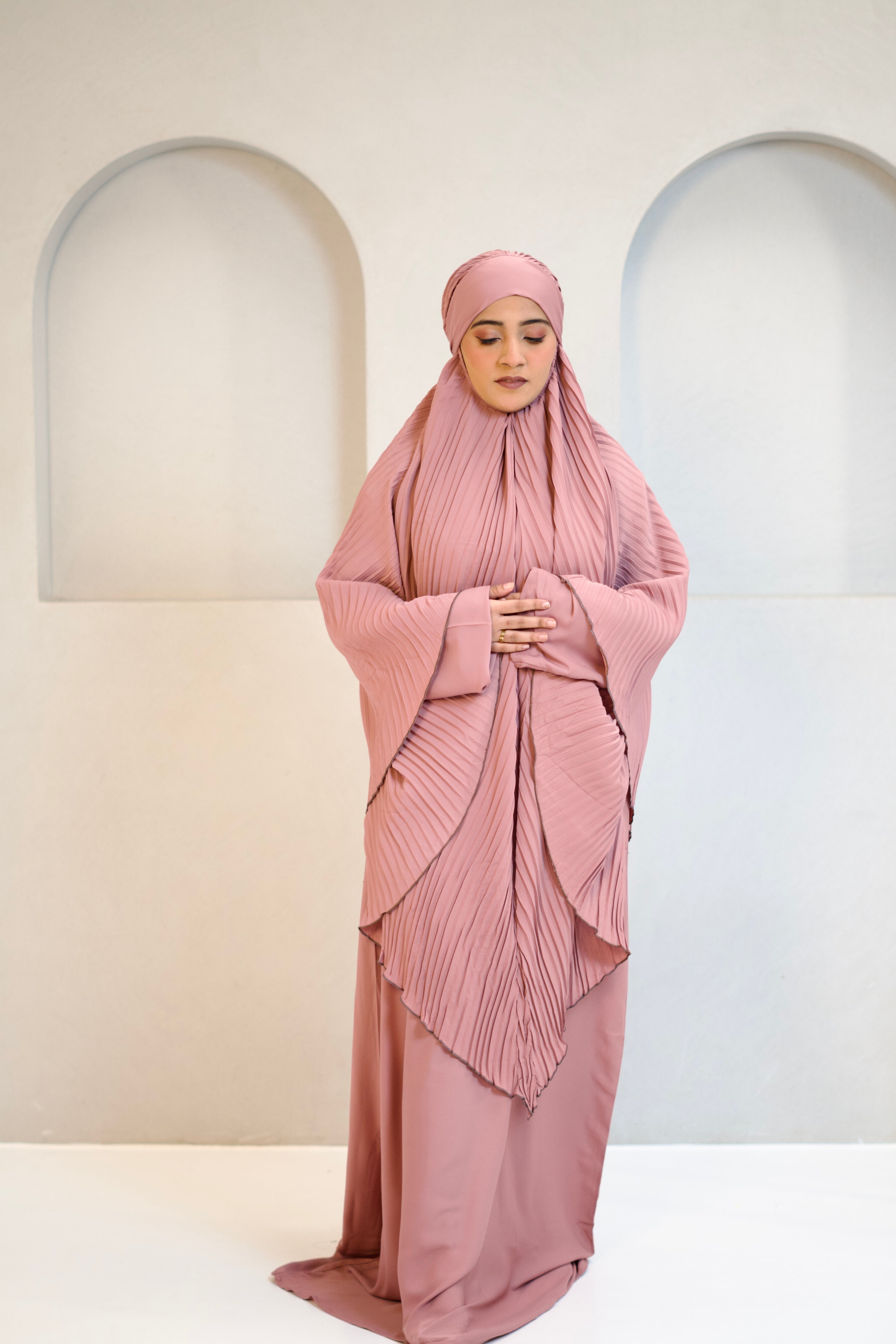 PLEATED KHIMAR SET