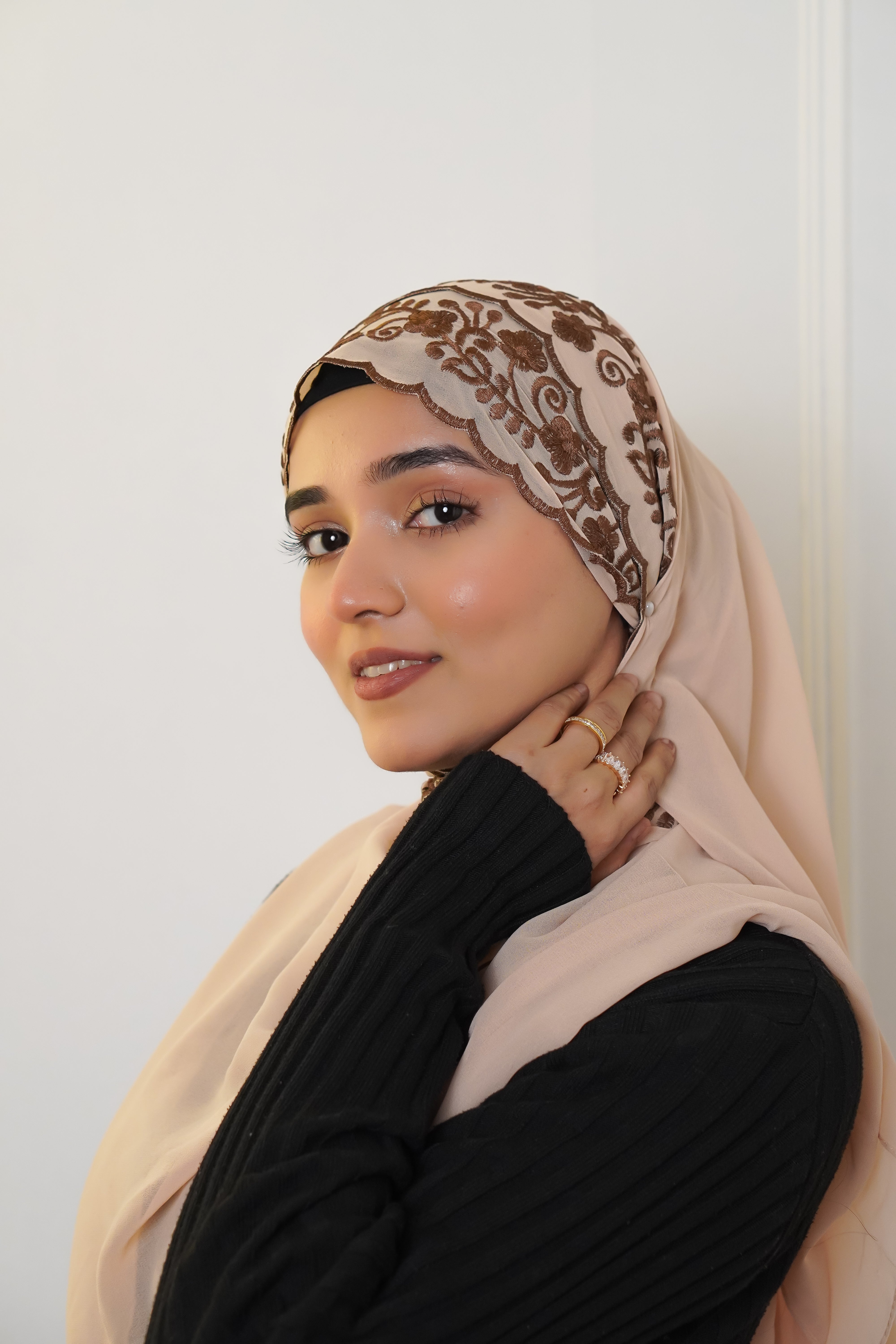 EMBROIDERED HIJAB - Brown