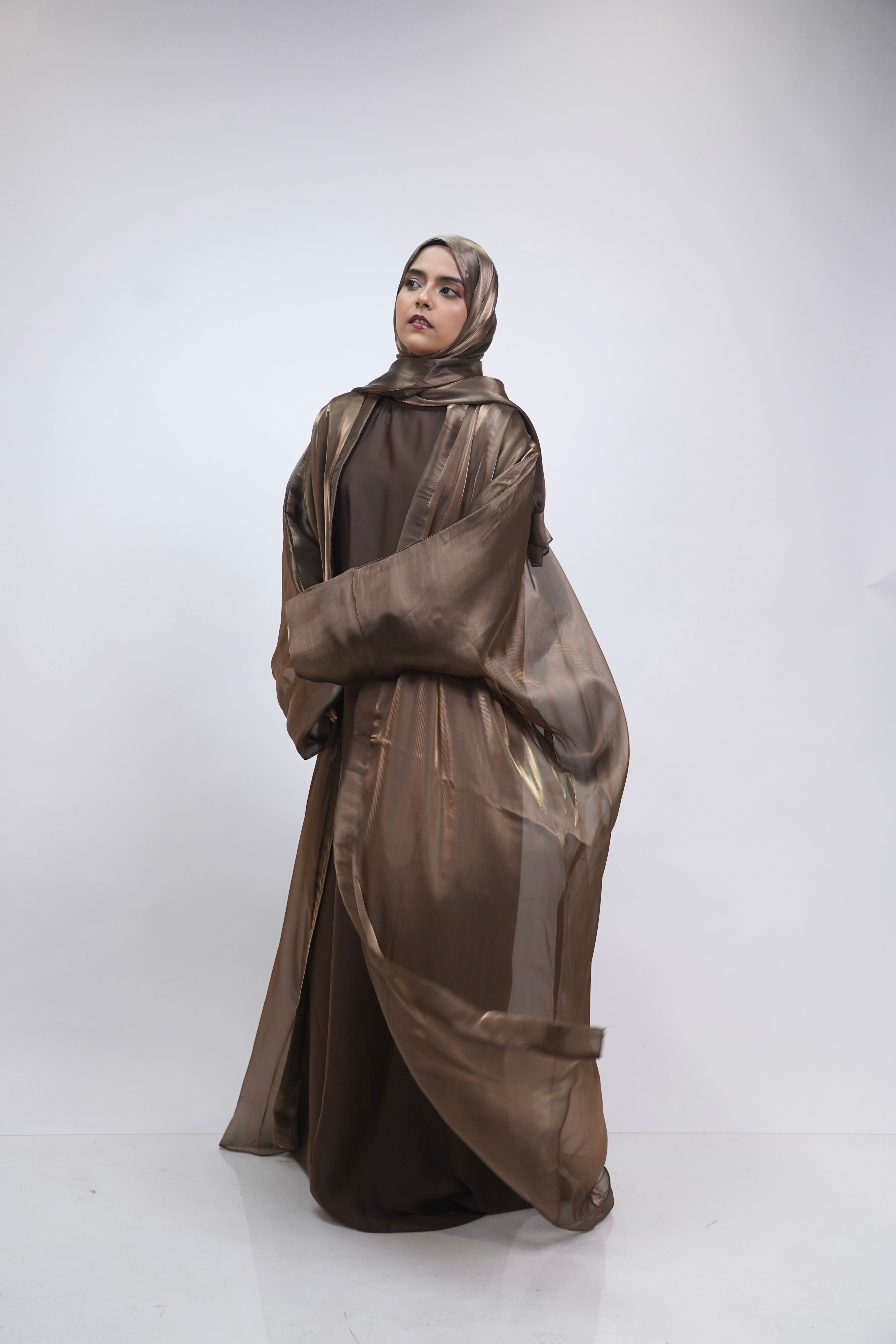 KHALEEJI ABAYAH - BROWN