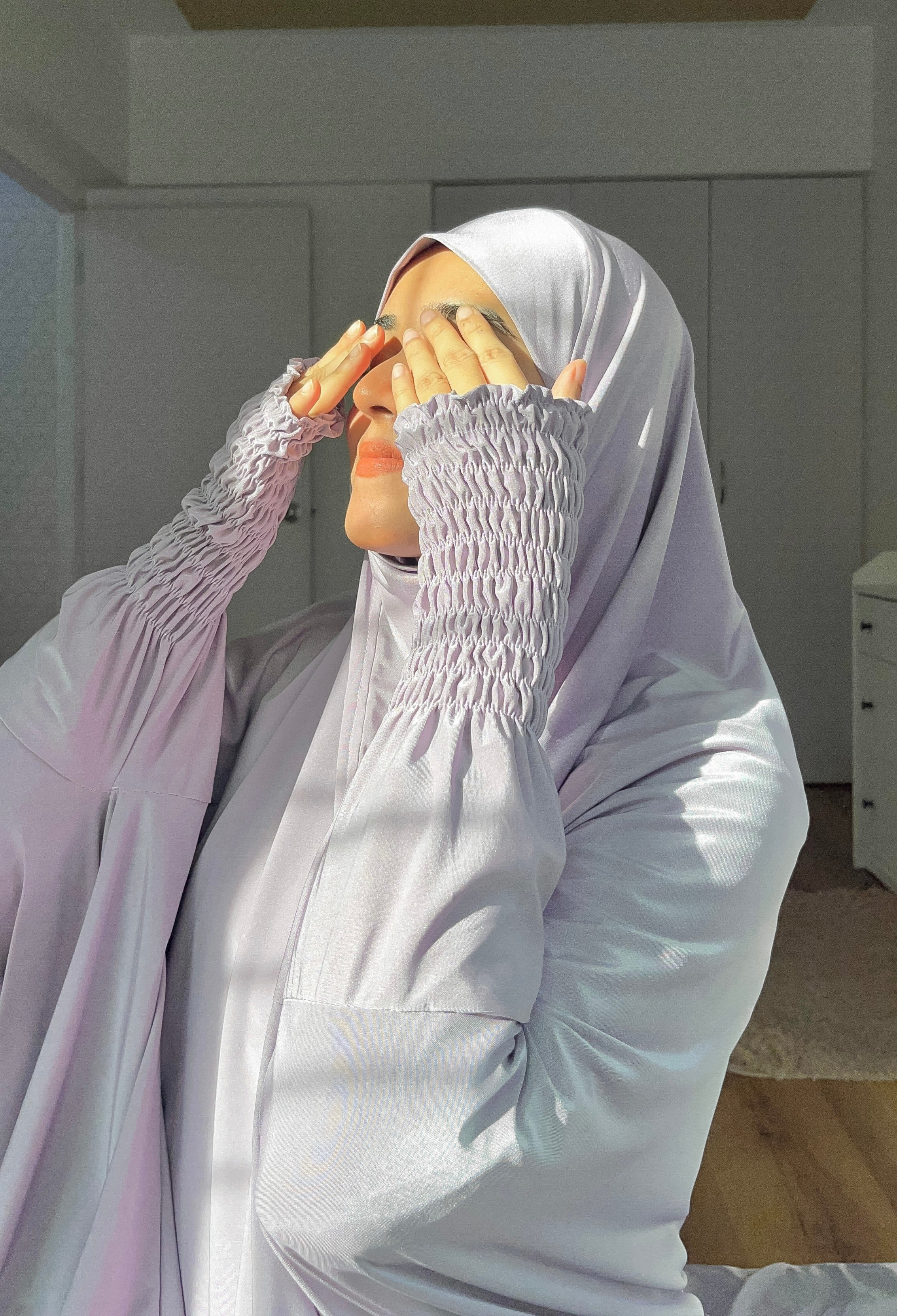 Salah Dress - Below Knee (CRUSHED SLEEVES)
