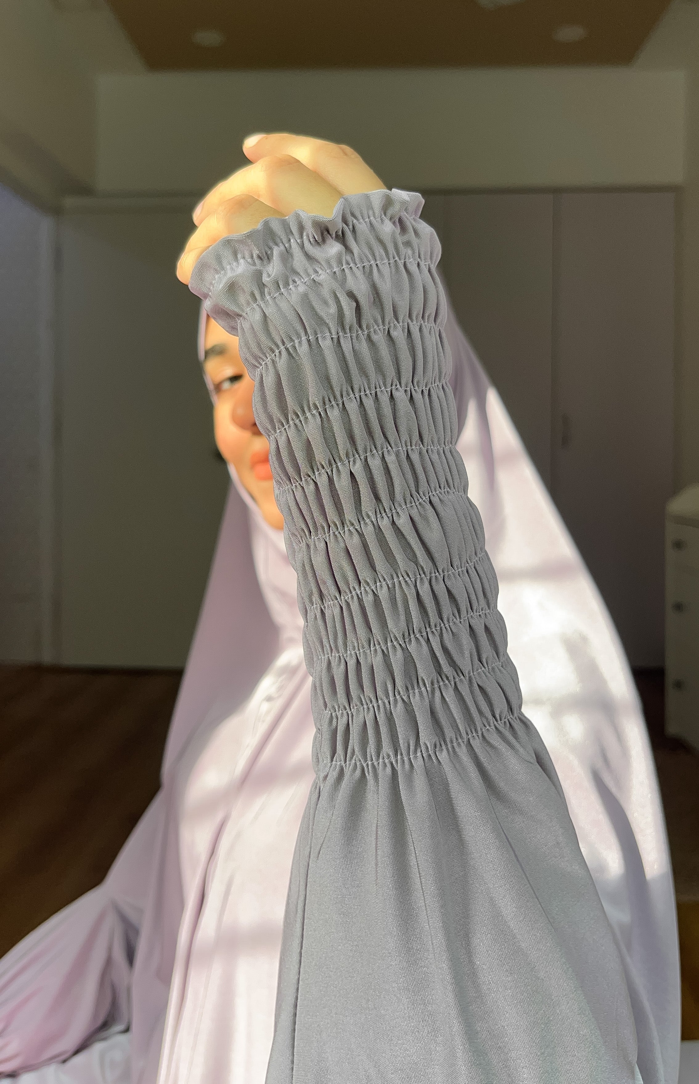 Salah Dress - Below Knee (CRUSHED SLEEVES)