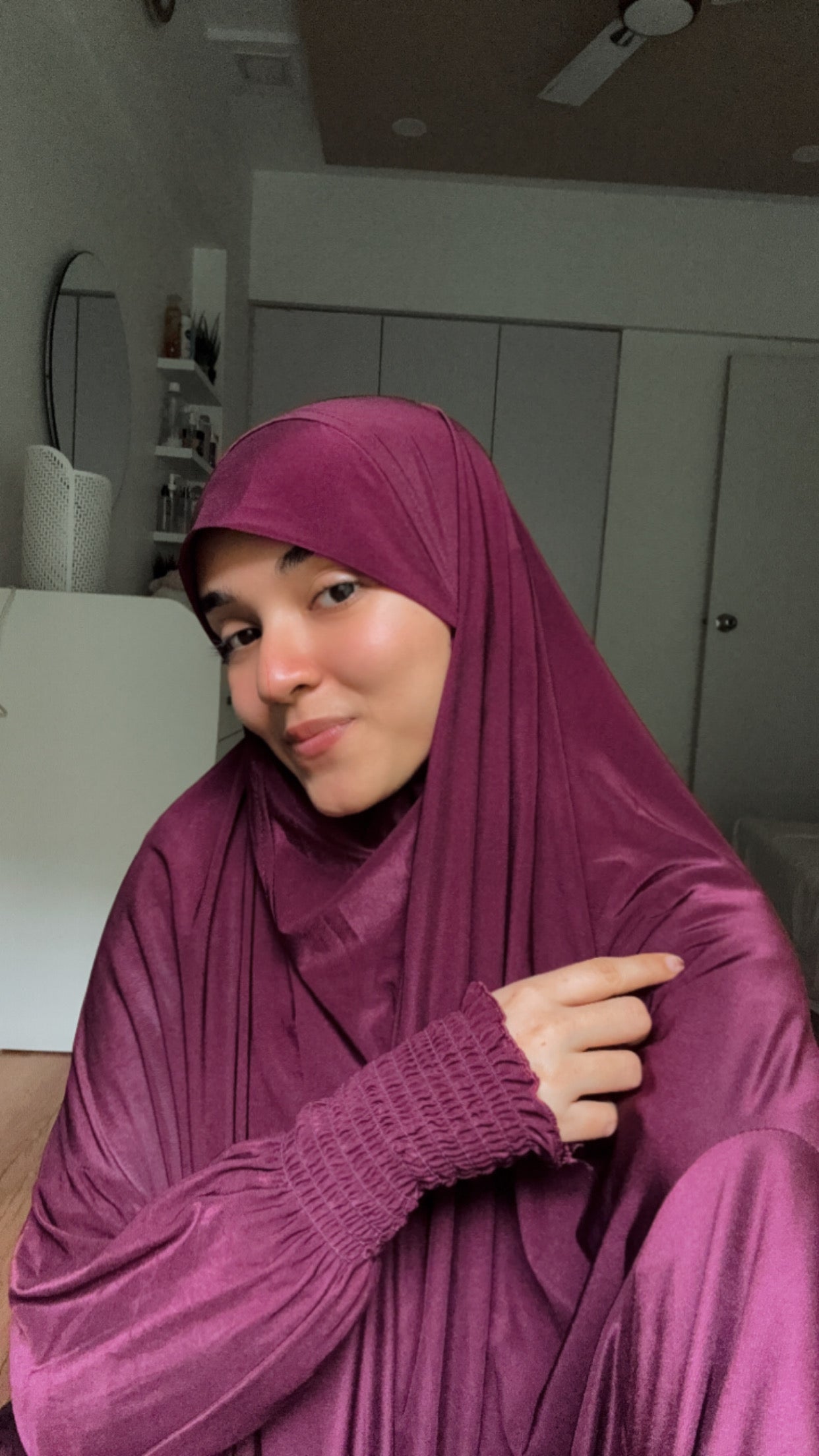 Salah Dress - Below Knee (CRUSHED SLEEVES)