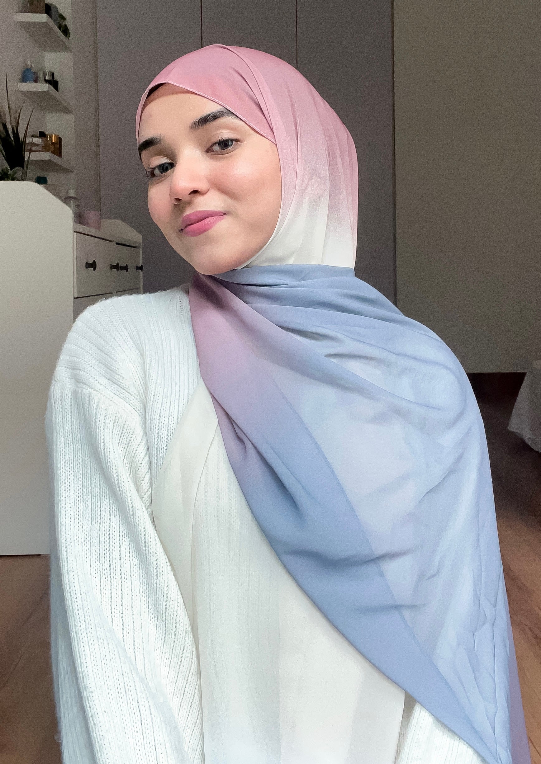 GRADIENT HIJAB - shade 3
