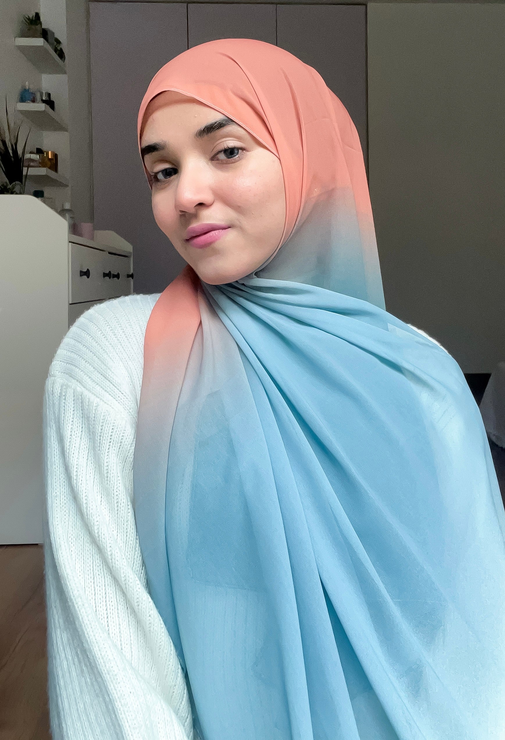 GRADIENT HIJAB - shade 4