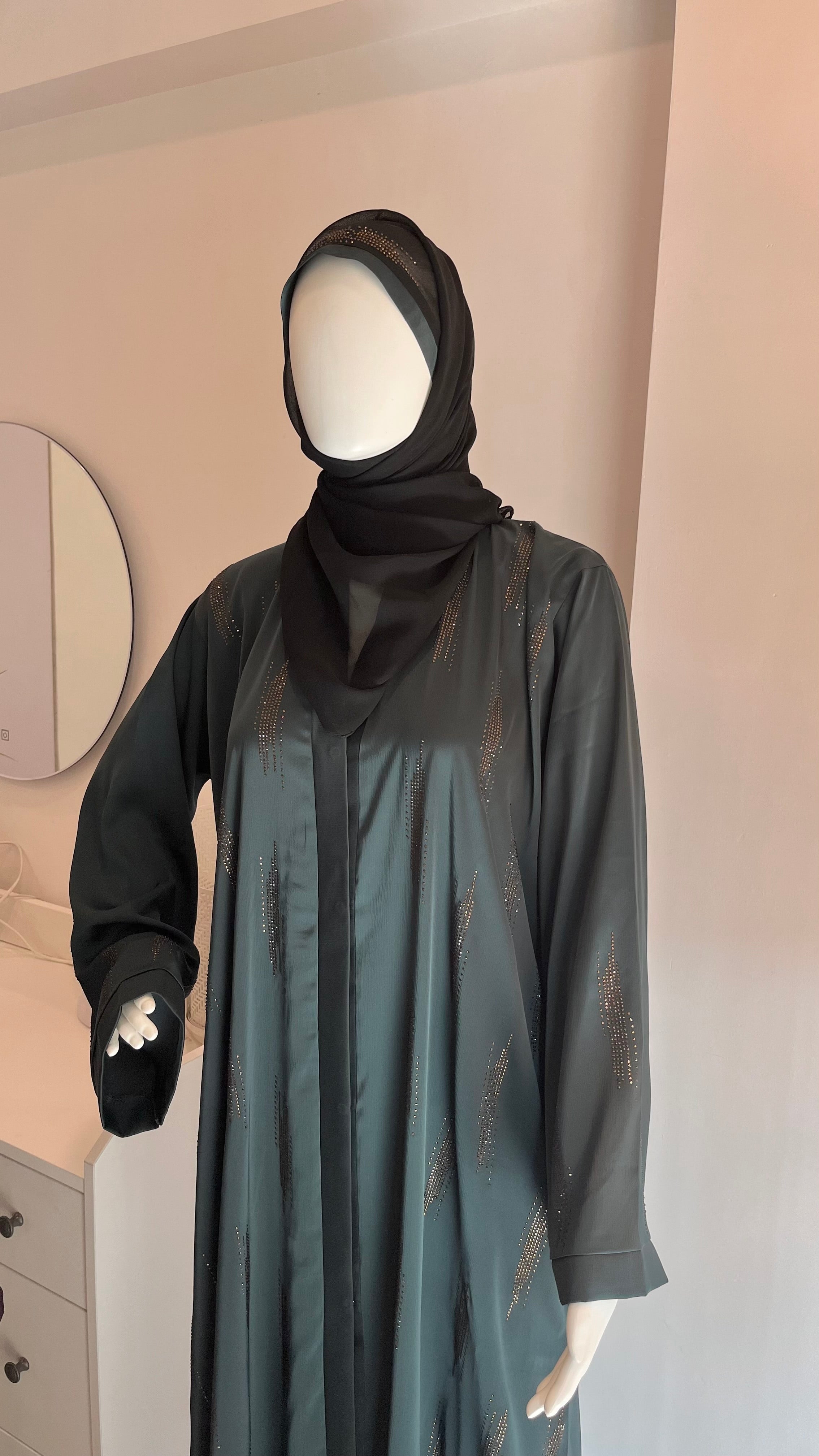 MAHERAH ABAYAH  - 15 SHADES