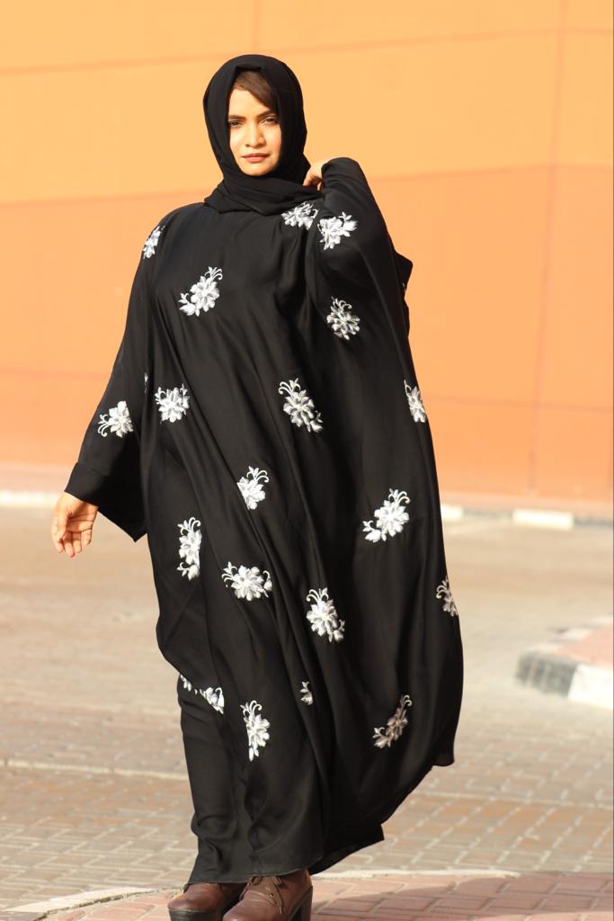Kaftan Abayah - white work