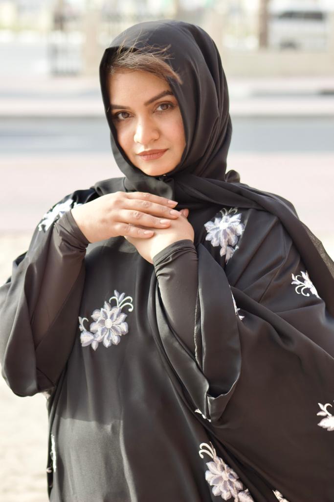 Kaftan Abayah - white work