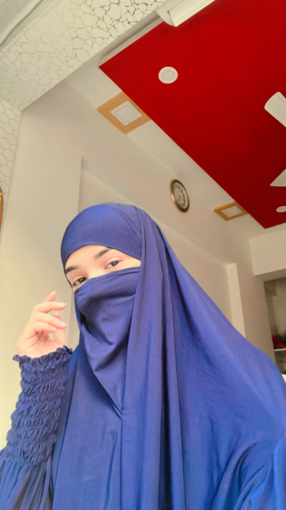 Salah Dress - Below Knee (CRUSHED SLEEVES)
