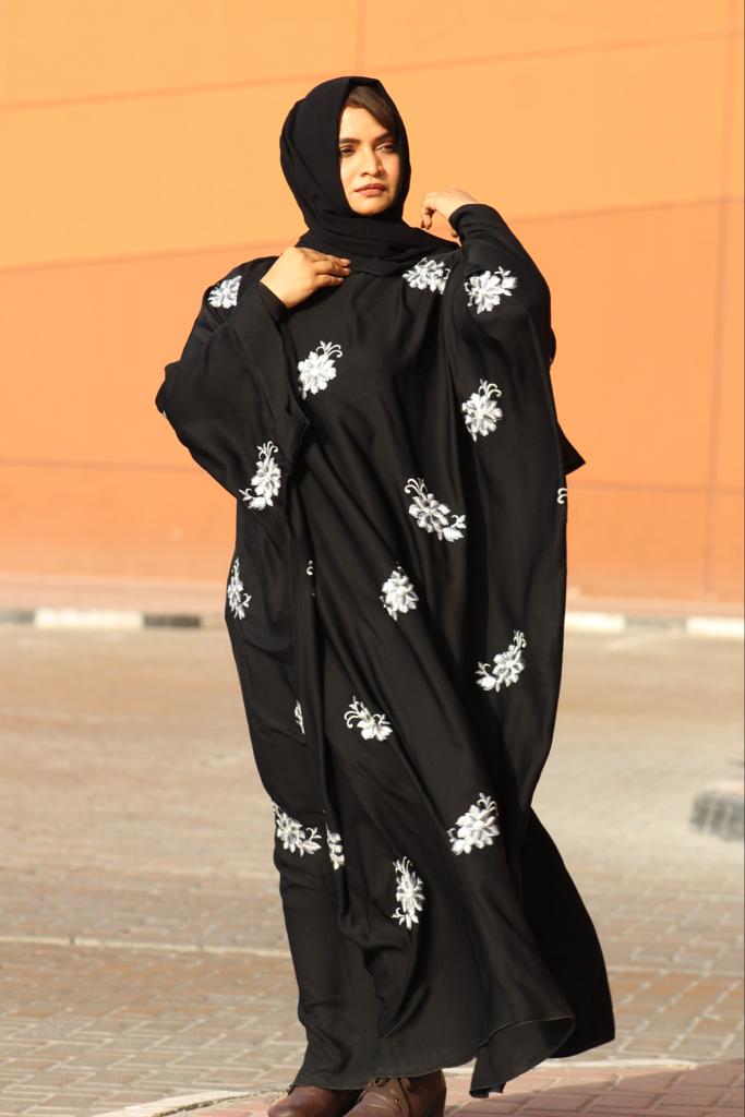 Kaftan Abayah - white work
