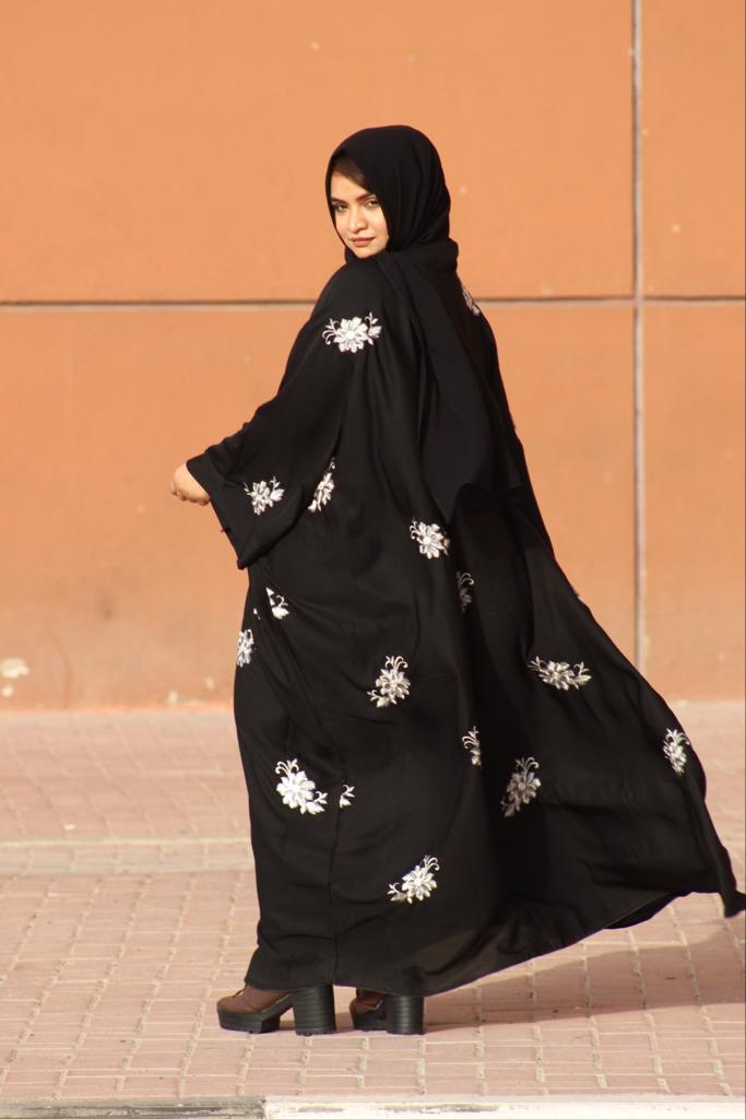 Kaftan Abayah - white work