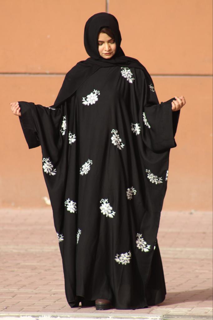 Kaftan Abayah - white work