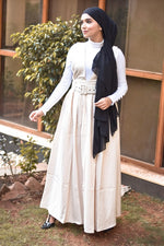 Laila belted dress – beige